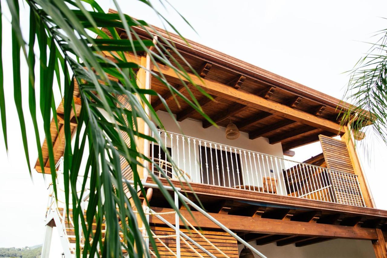 Casale Calabria Bed and Breakfast Gizzeria Exteriör bild