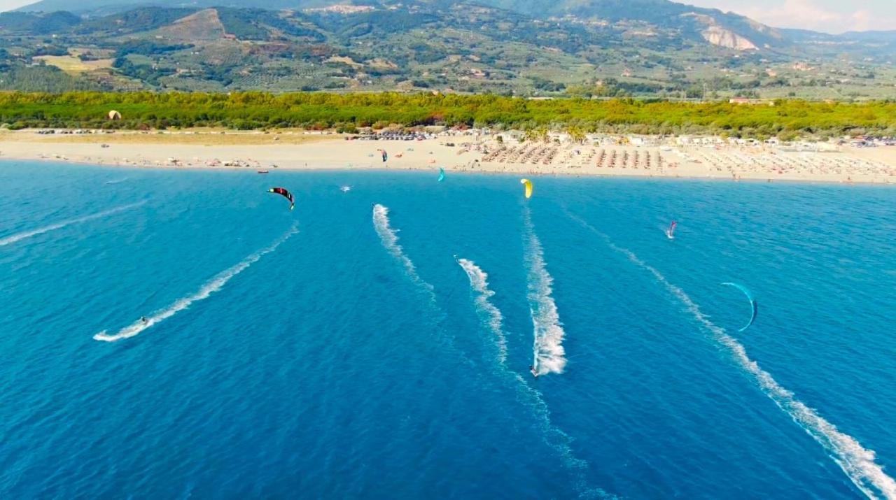 Casale Calabria Bed and Breakfast Gizzeria Exteriör bild