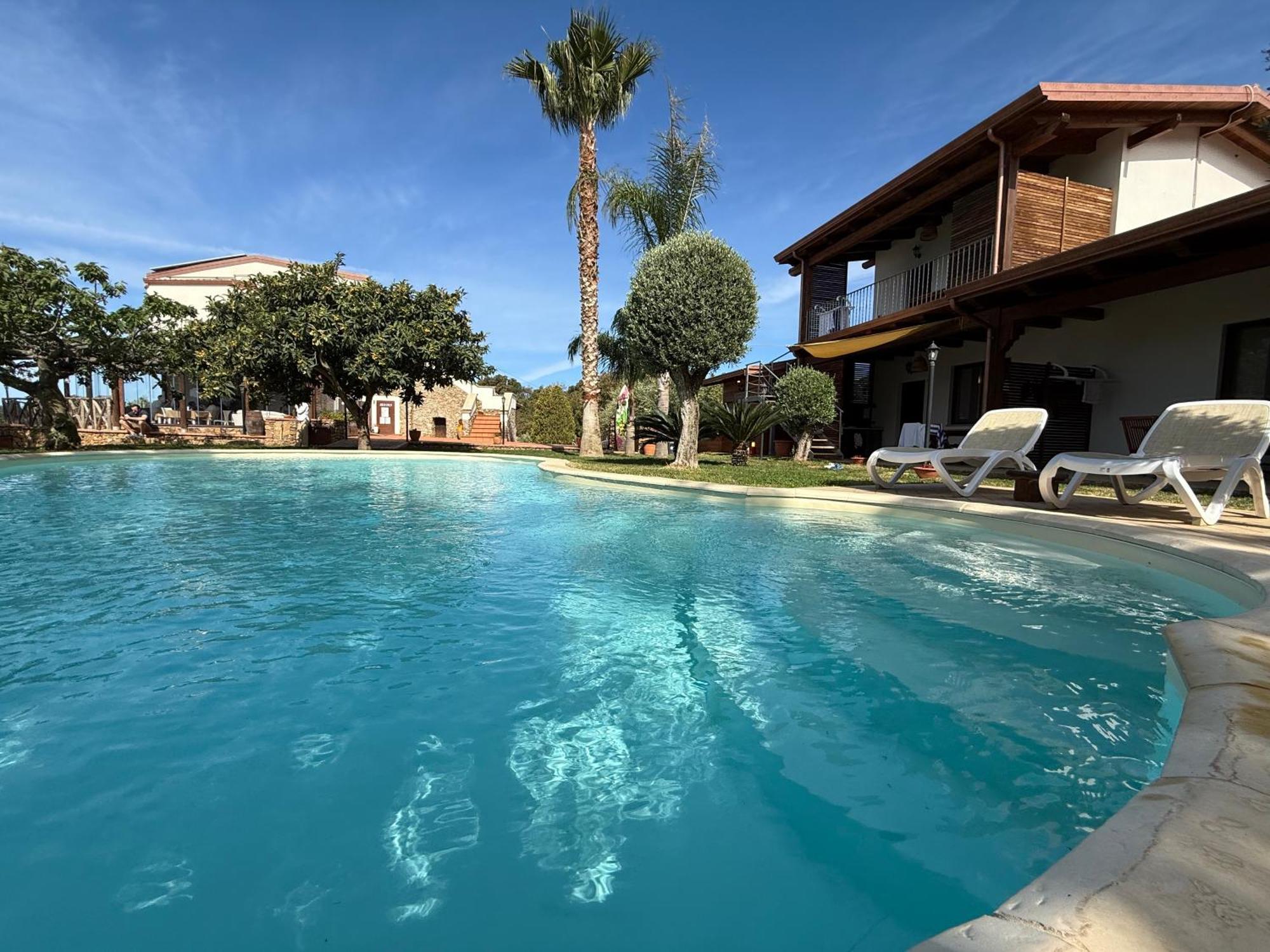 Casale Calabria Bed and Breakfast Gizzeria Exteriör bild