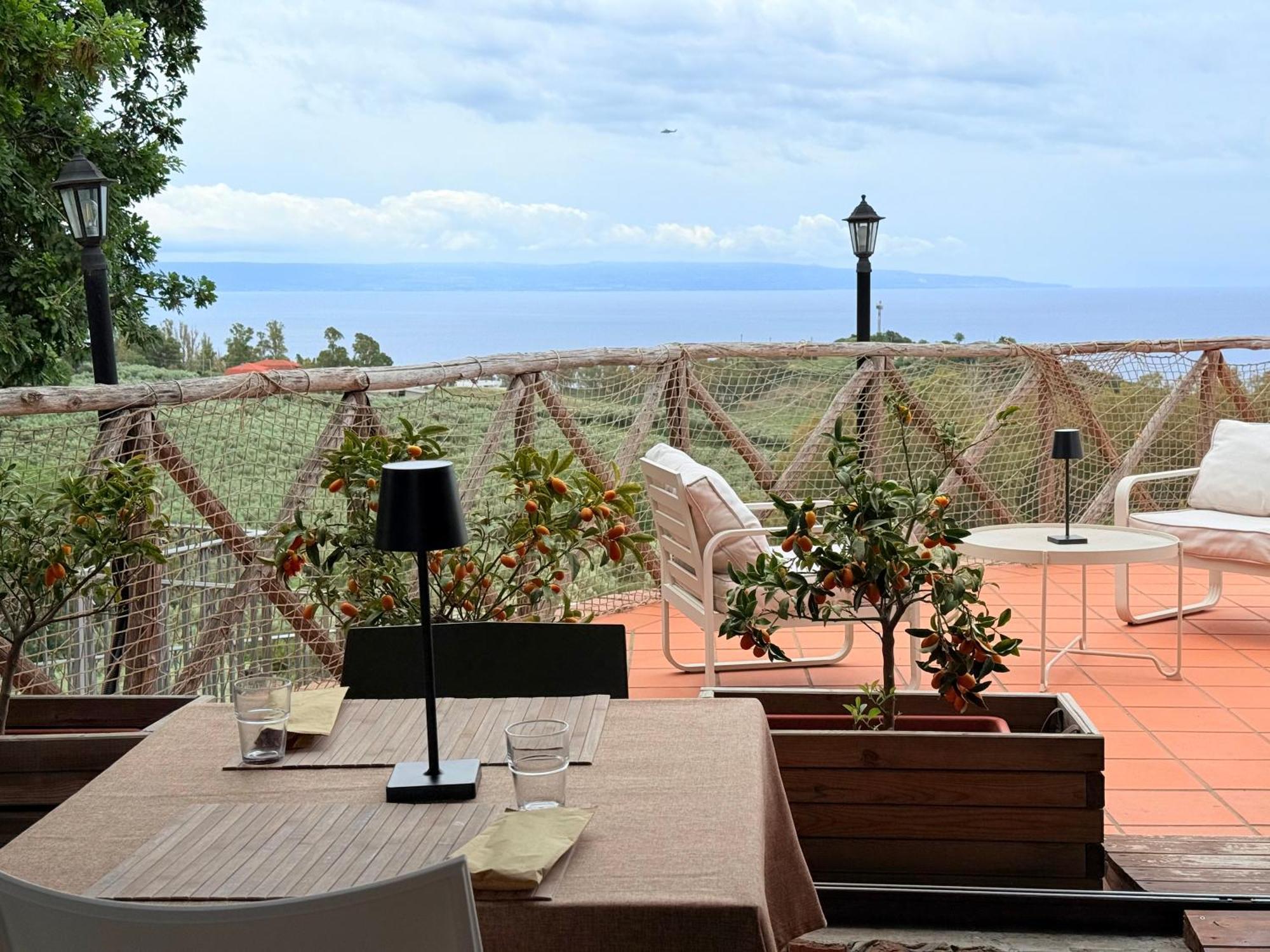 Casale Calabria Bed and Breakfast Gizzeria Exteriör bild